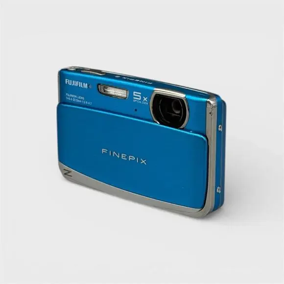 Fujifilm FinePix Z70 Digital Camera12MPBlue